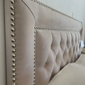 respaldar con tacha 130 x 100 tela grupo b